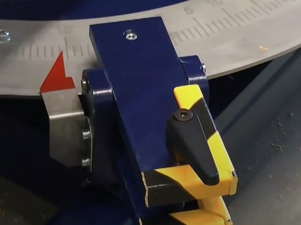 Ленточная пила BSM 1200  шкала с разметкой углов